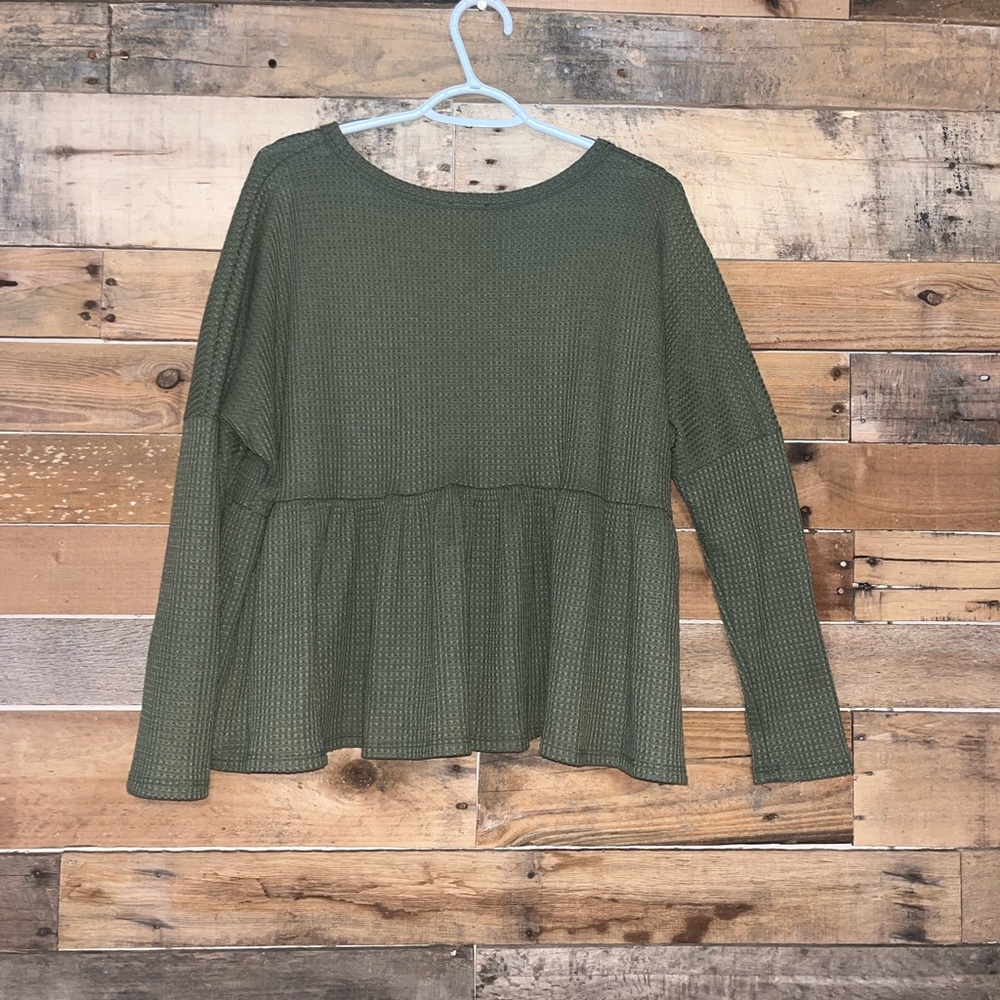 Lovely Melody Olive Buttoned V-Neck Blouse - Picture 2 of 4